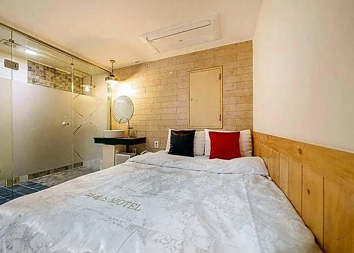 Wangsimni Palace 3*